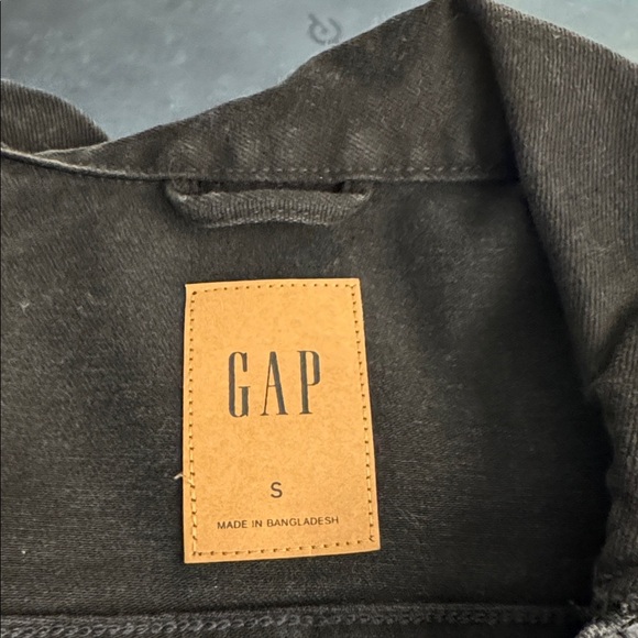 GAP PUFF SLEEVE BLACK DENIM JACKET, Size Small - Picture 6 of 9